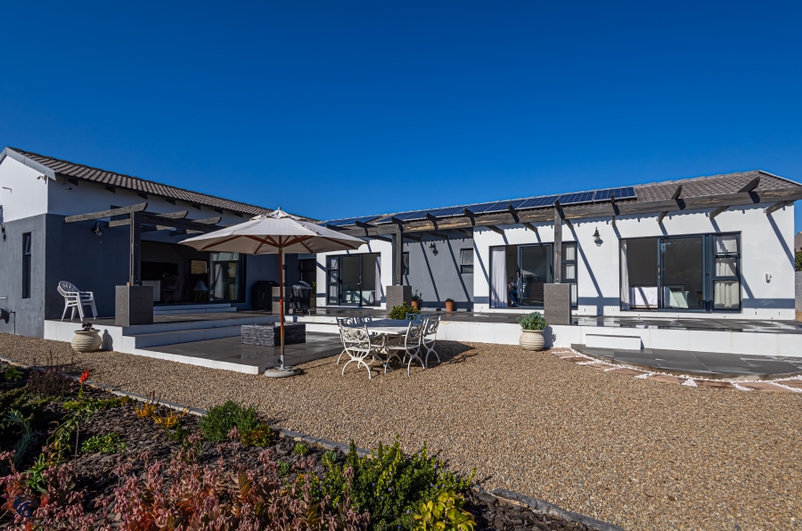 4 Bedroom Property for Sale in Myburgh Park Western Cape